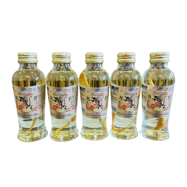 Nước hồng sâm có củ không đường Won Ki Sam hộp 10 chai x 120ml – Chứa chiết xuất hồng sâm Hàn Quốc và củ nhân sâm thật giúp bồi bổ thể trạng.