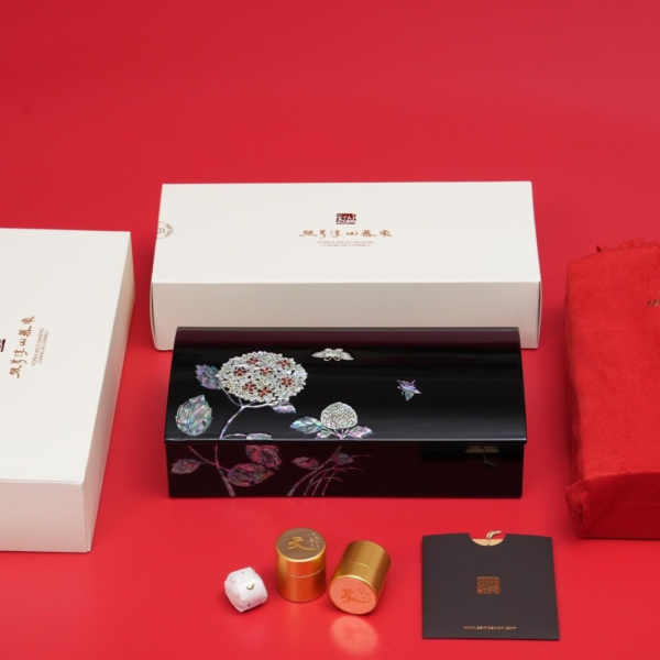 An Cung Ngưu Tổng Thống Dát Vàng 10 Viên Hộp 7 Hoa – SAMDAWON Nội Địa Cao Cấp