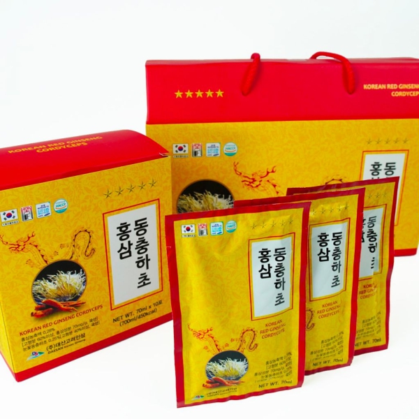 Nước Hồng Sâm Đông Trùng Hạ Thảo DAESAN 20 gói 70ml – Tăng Cường Sức Khỏe, Quà Biếu Cao Cấp