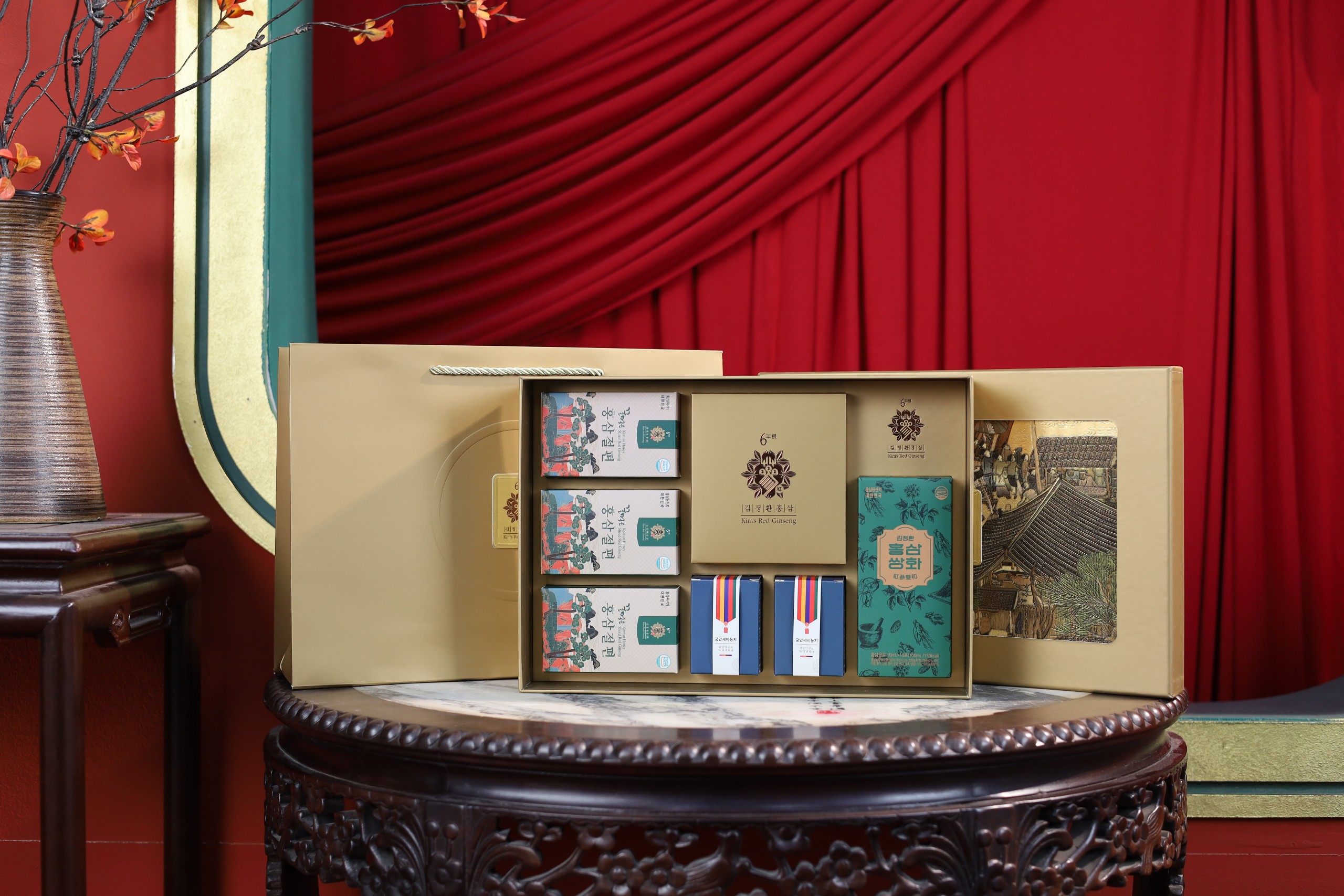 3 hộp Hồng sâm thái lát 6 năm tuổi tẩm mật ong cao cấp bên trong set quà