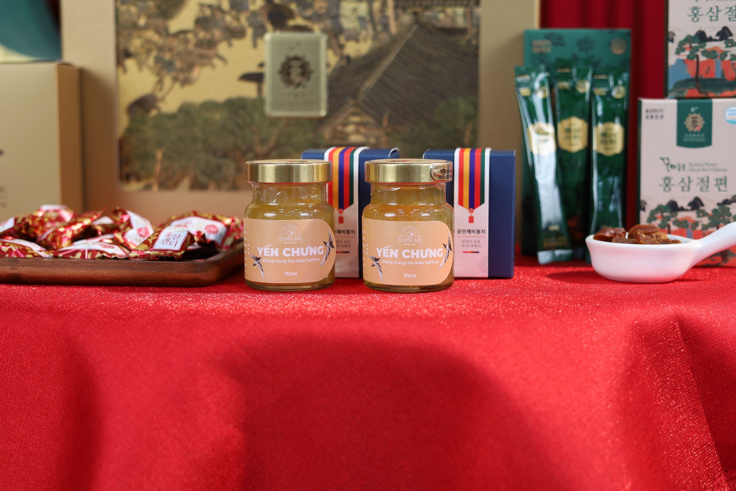 Hũ Yến chưng tươi kết hợp Saffron nhụy hoa nghệ tây và đông trùng