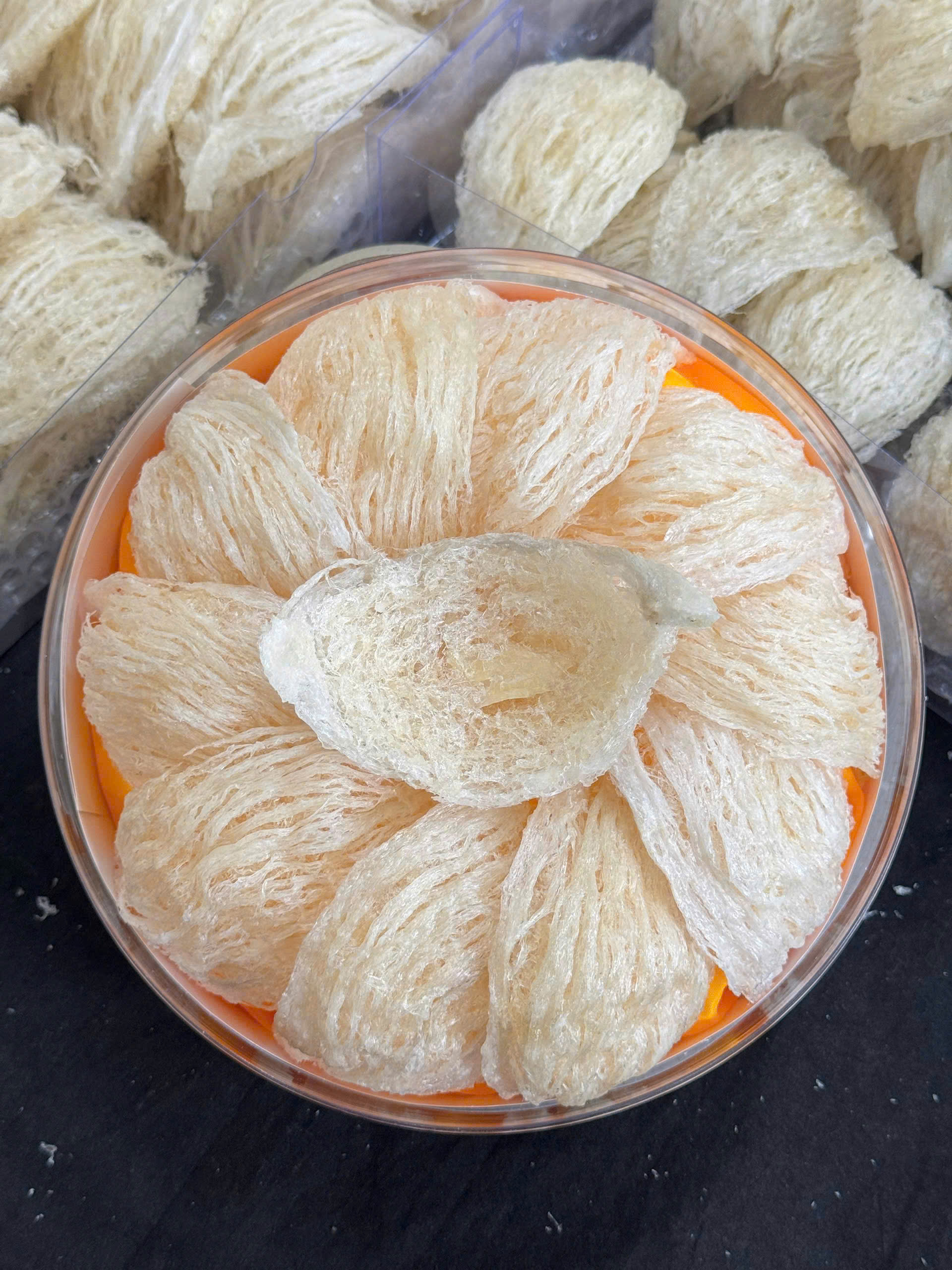 Hộp yến rút lông loại 1 100g
