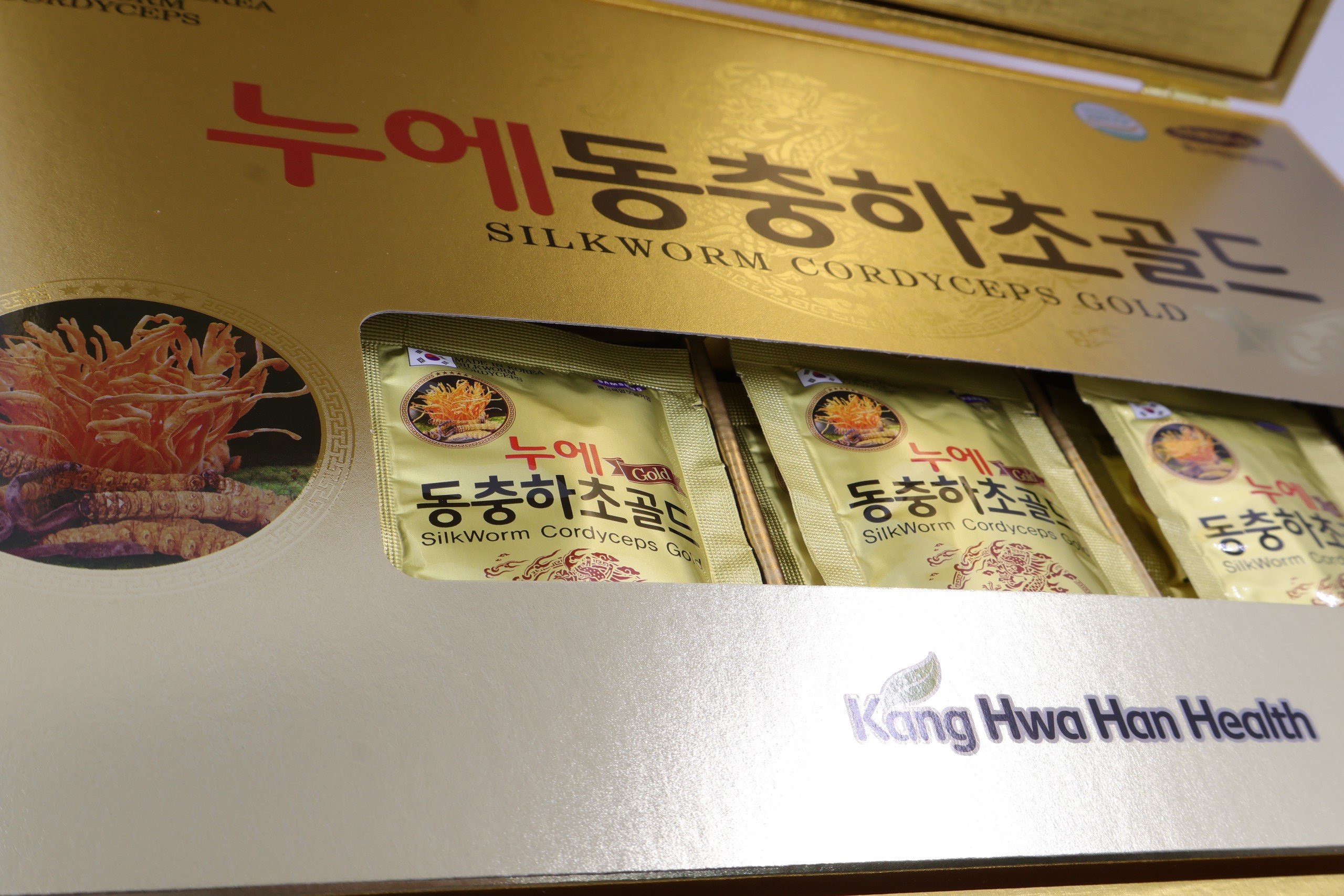 Hộp gỗ vàng Nước Đông Trùng Hạ Thảo GOLD KING