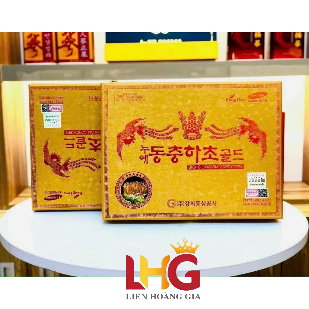 Bên trong hộp Nước Đông Trùng Hạ Thảo Hàn Quốc 60 Gói – Gói nhỏ tiện dùng