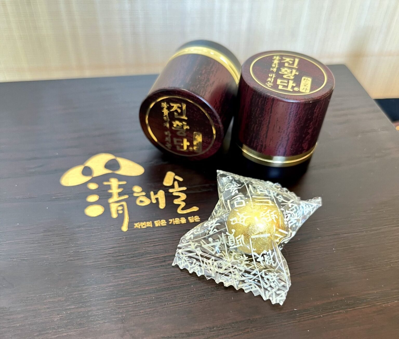 Thành phần Trầm hương Xạ hương và Nhung hươu trong Jin Hwang Dan