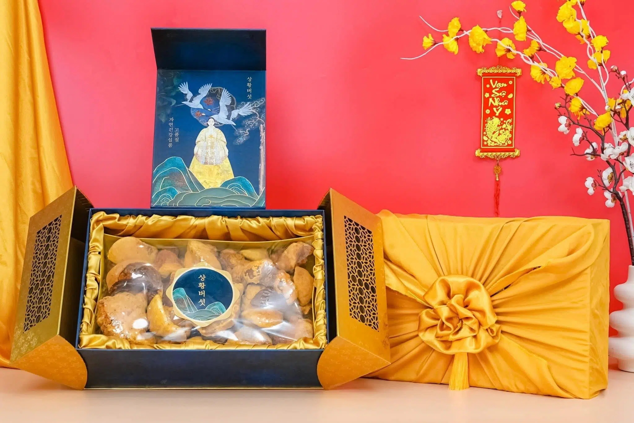 Nấm Linh Chi MUGUNGHWA hộp gỗ cao cấp sang trọng