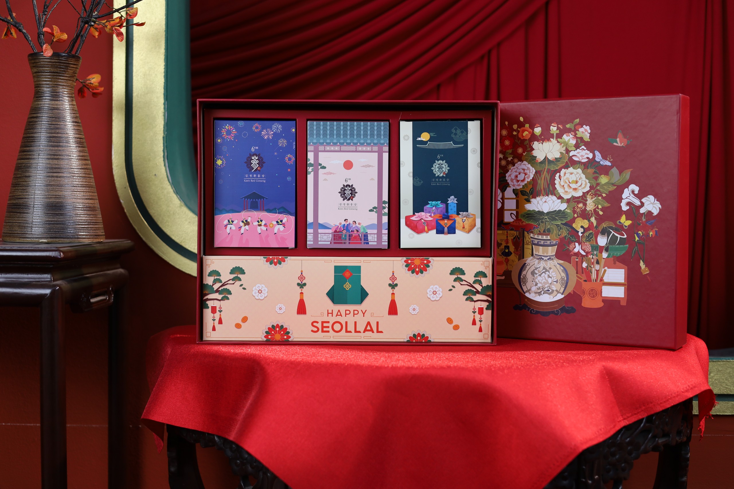 Chi tiết tinh chất sâm, thạch sâm thuần chay và bánh quy cafe trong hộp quà