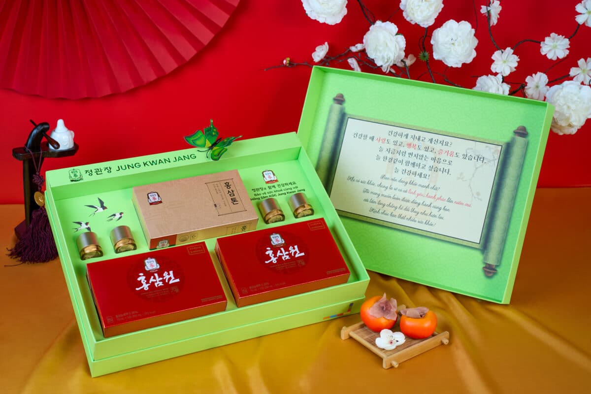 hành phần nước hồng sâm Won và Tonic Origin trong bộ quà tặng KGC