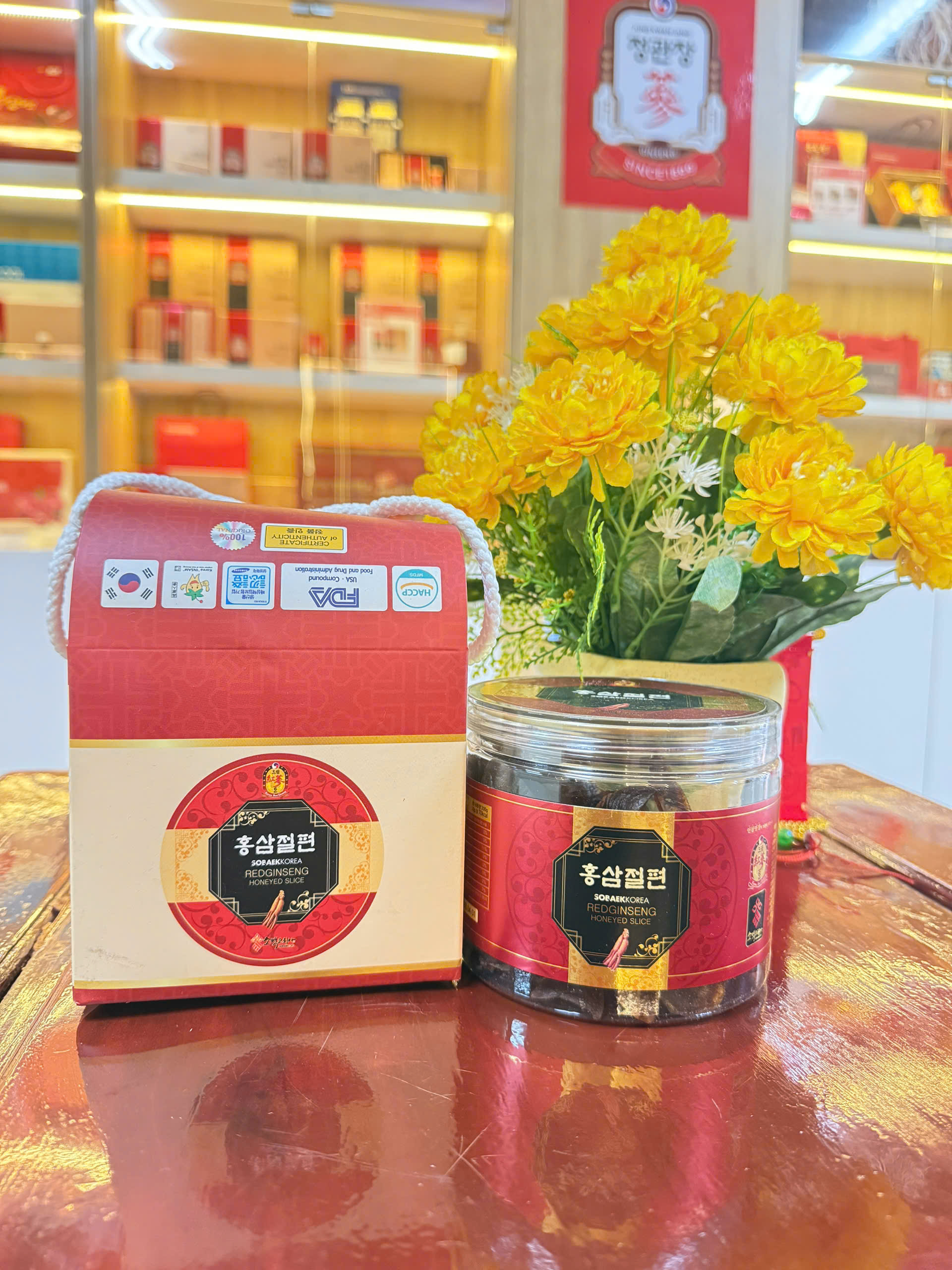 Sâm lát tẩm mật ong Sobaek Hàn Quốc hộp nhựa 200g chính hãng