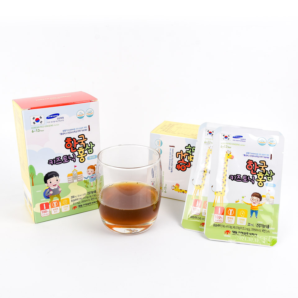 Chiết xuất nhung hươu và dâu tây tự nhiên giúp trẻ bồi bổ thể trạng