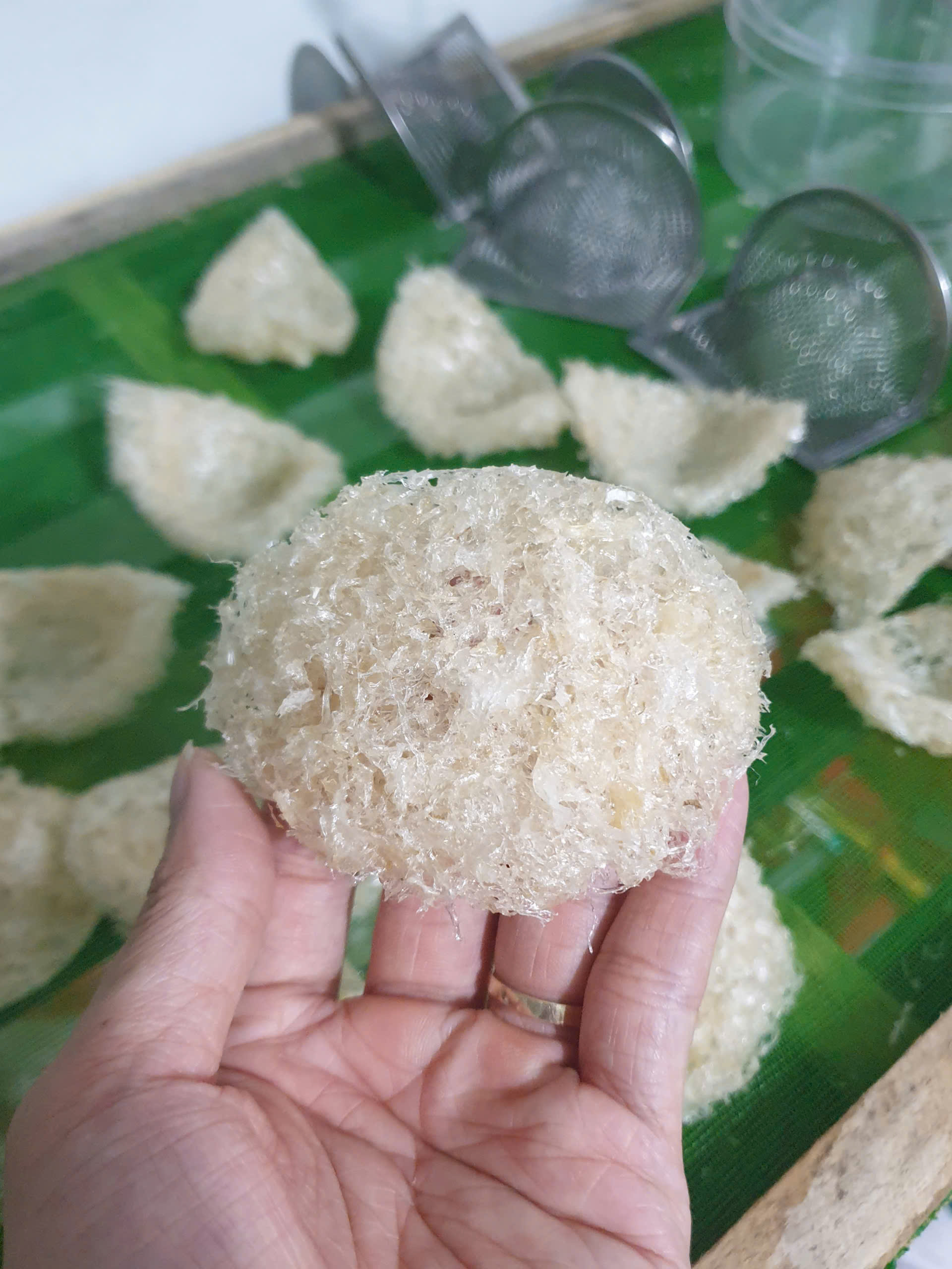 Yến vụn tinh chế bổ dưỡng cho trẻ em và người lớn